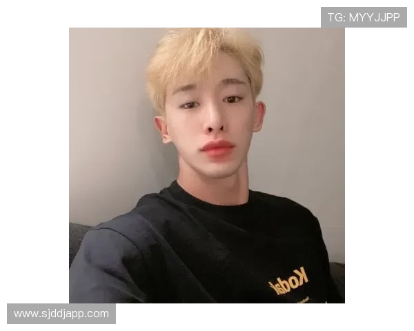 Tabe直播唱歌惊艳全场,粉丝疯狂打call不停歇 Tabe直播唱歌惊艳全场,粉丝疯狂打call不停歇